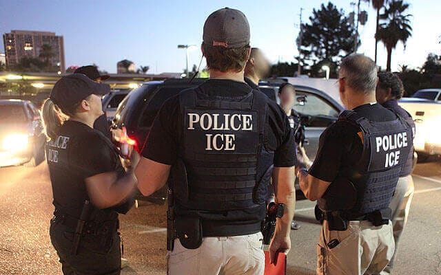inmigrantes detenidos por ice