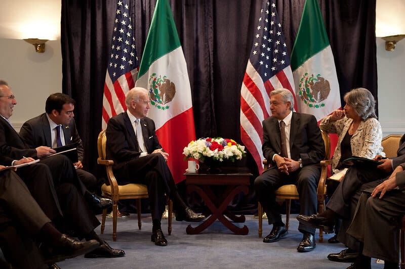 estados unidos y mexico discuten la seguridad de inmigrantes en la frontera